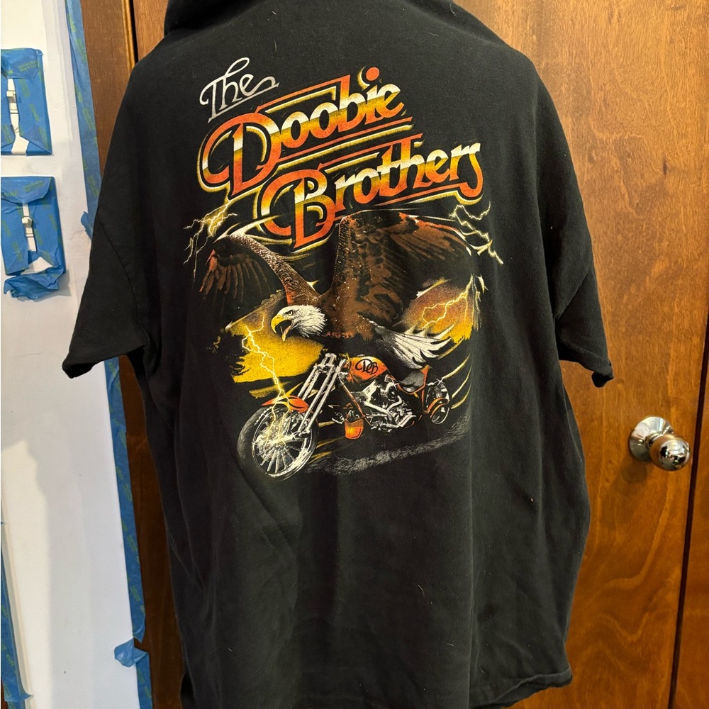 Vintage doobie brothers band tour shirt motorcycle eagle rock n roll